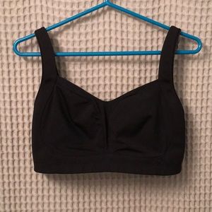 Lululemon sports bra -Ta Ta Tamer III size 36 DD